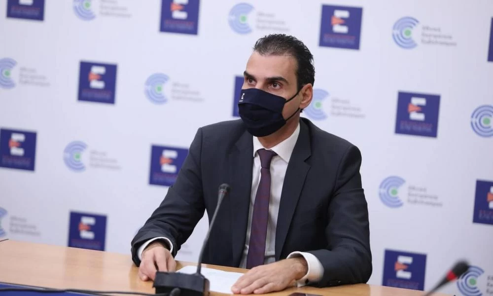 Ανοίγει απόψε η πλατφόρμα για την 3η δόση του εμβολίου